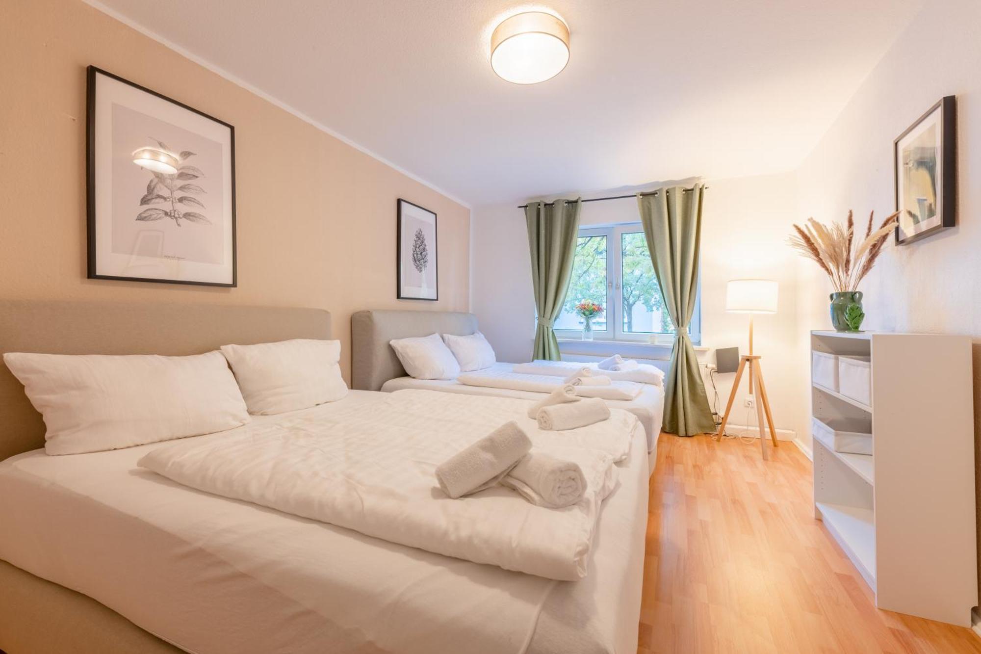 Stay Awesome - Weinberg Residence Comfort In Zentraler Lage Cassel Extérieur photo